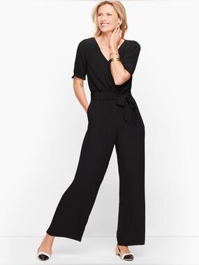 NWT Talbots Black Vneck Jumpsuit With Pockets Size 16 Petite